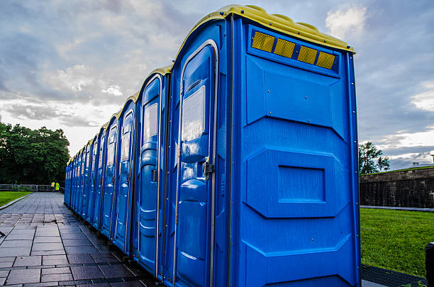 Best Portable restroom solutions  in Oak Hills, OR